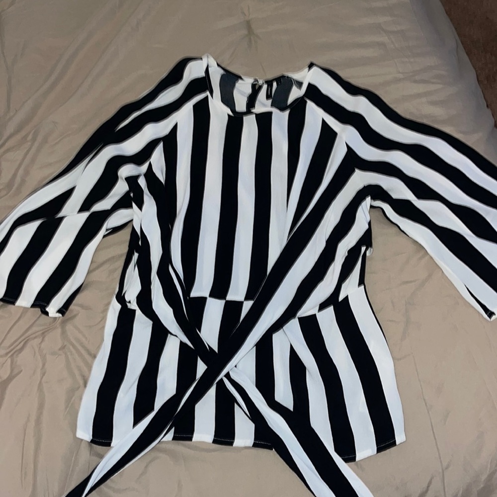 Cute Vera moda top!